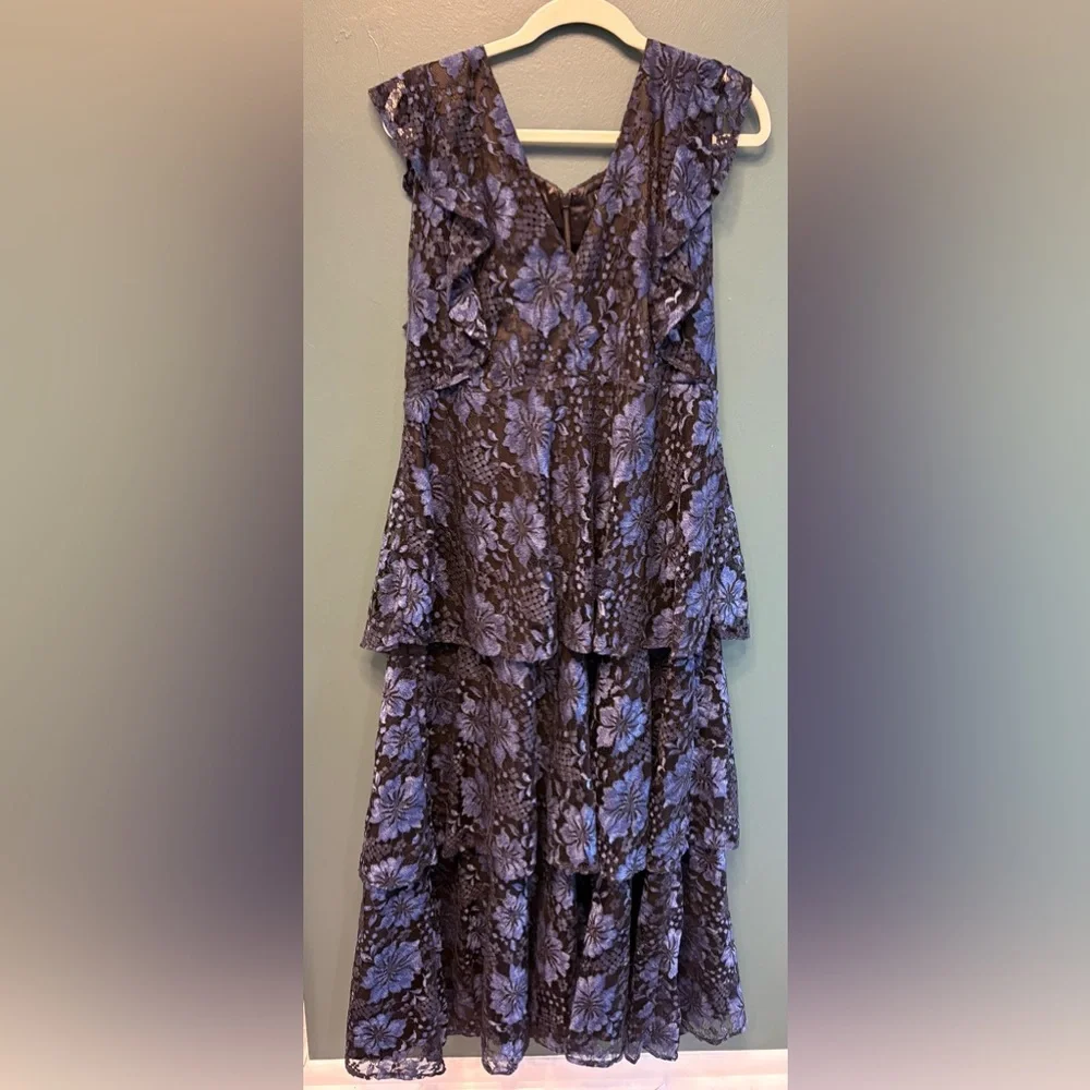 Lulus Navy Floral Lace Tiered Feminine Old Money Coquette Girl Maxi Dress sz 2X - Picture 1 of 6